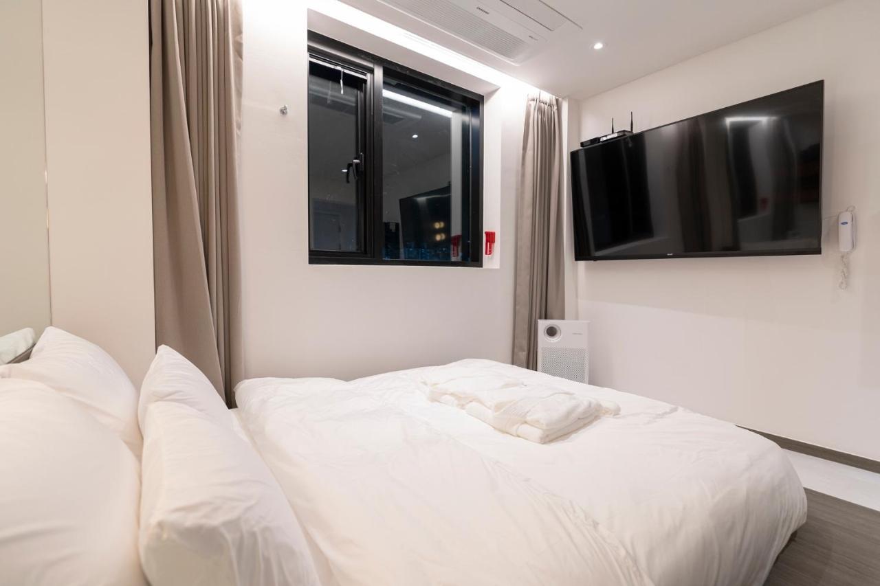 Aank Hotel Osan Exterior foto